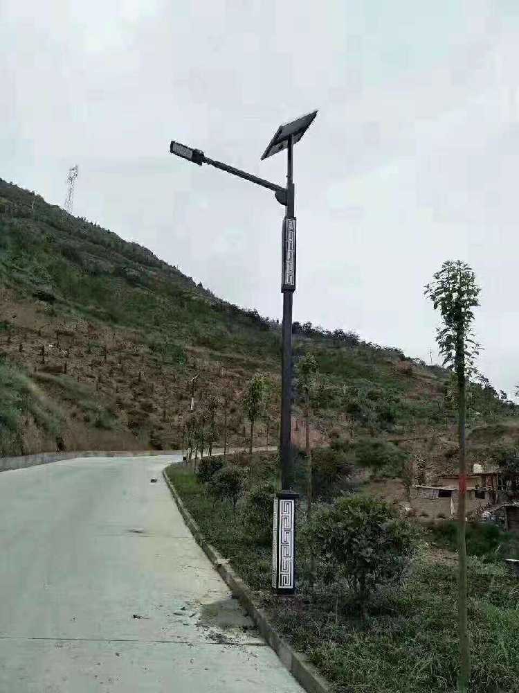 红河哈尼族彝族自治州仿古太阳能路灯